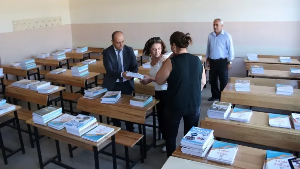 Eğitimde En İyi Ücretsiz Kaynaklar: Kurslar ve Kitaplar