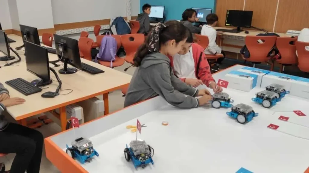 Eğitimde Kodlama: STEM ile Küçük Yaşta Programlama