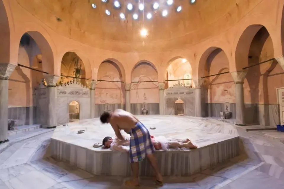 Turkish hammam visit: How to Prepare for Beginners